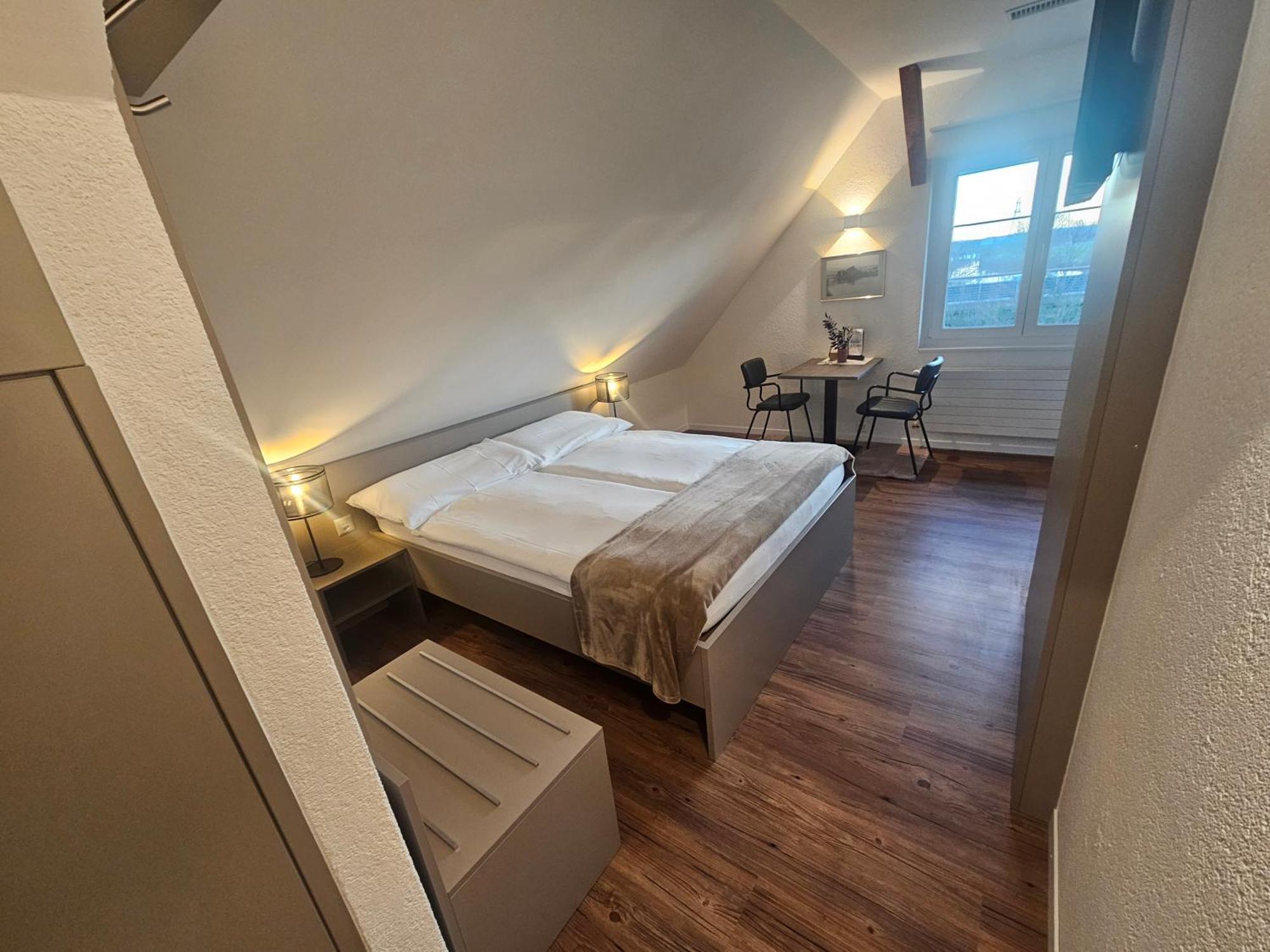 Hotel Apart-hôtel Le Pont-de-thielle 3*
